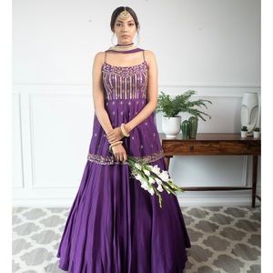 Parul Ghandi lengha set. Only worn twice - stunning lengha. In perfect condition